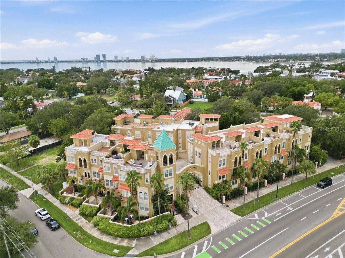 114 E Davis Blvd #8