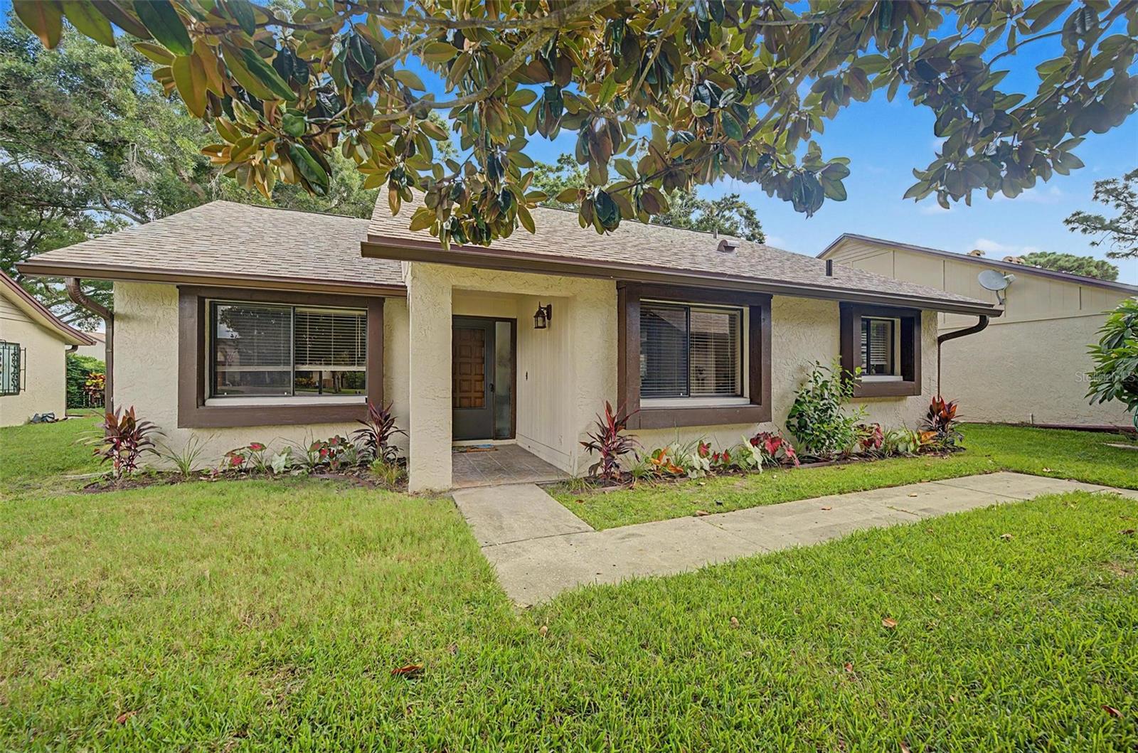 2218 Bay Berry Ln