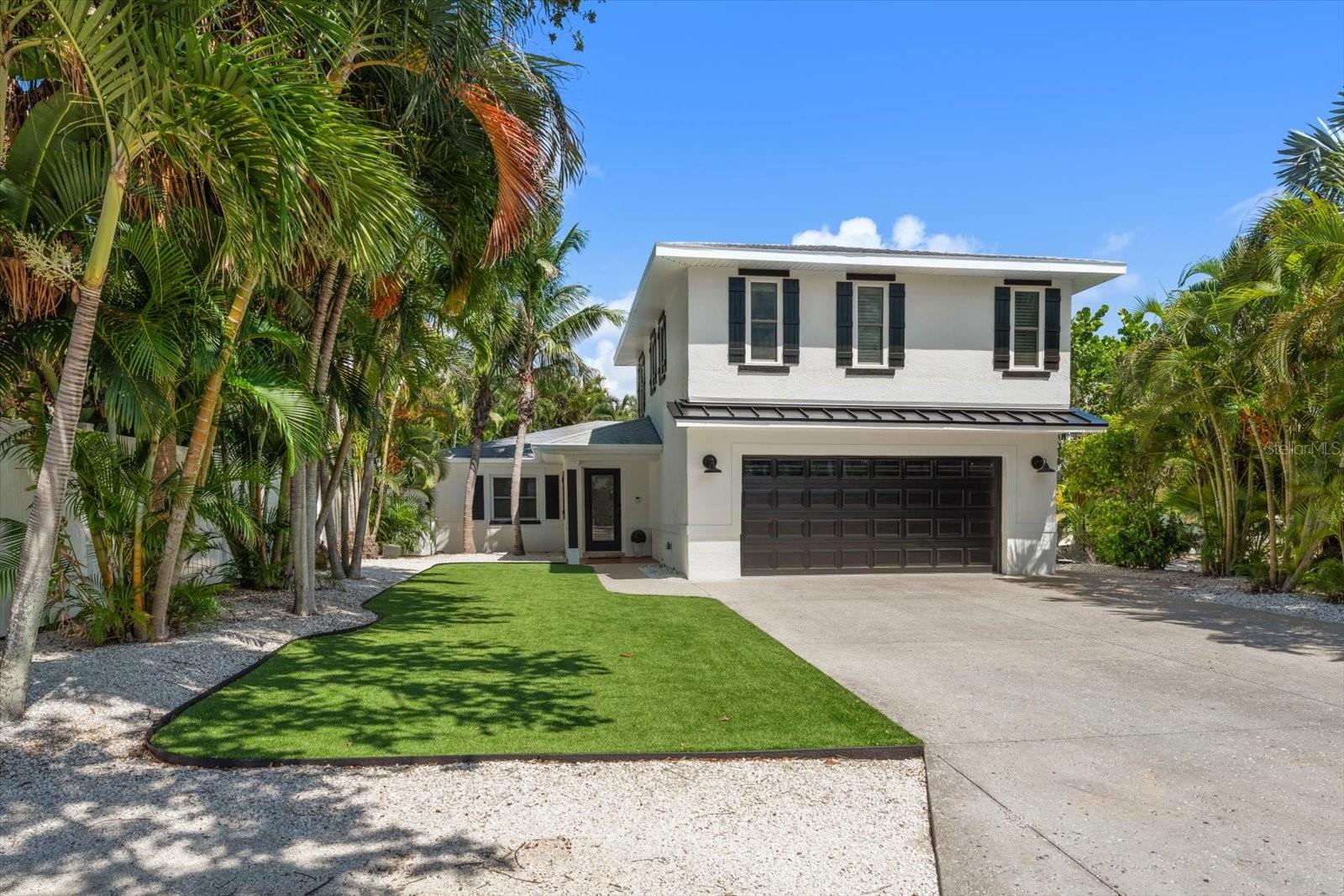 1907 Bay Blvd