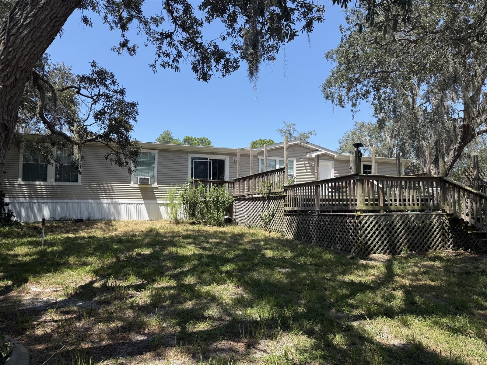 12091 Pinetree Ln