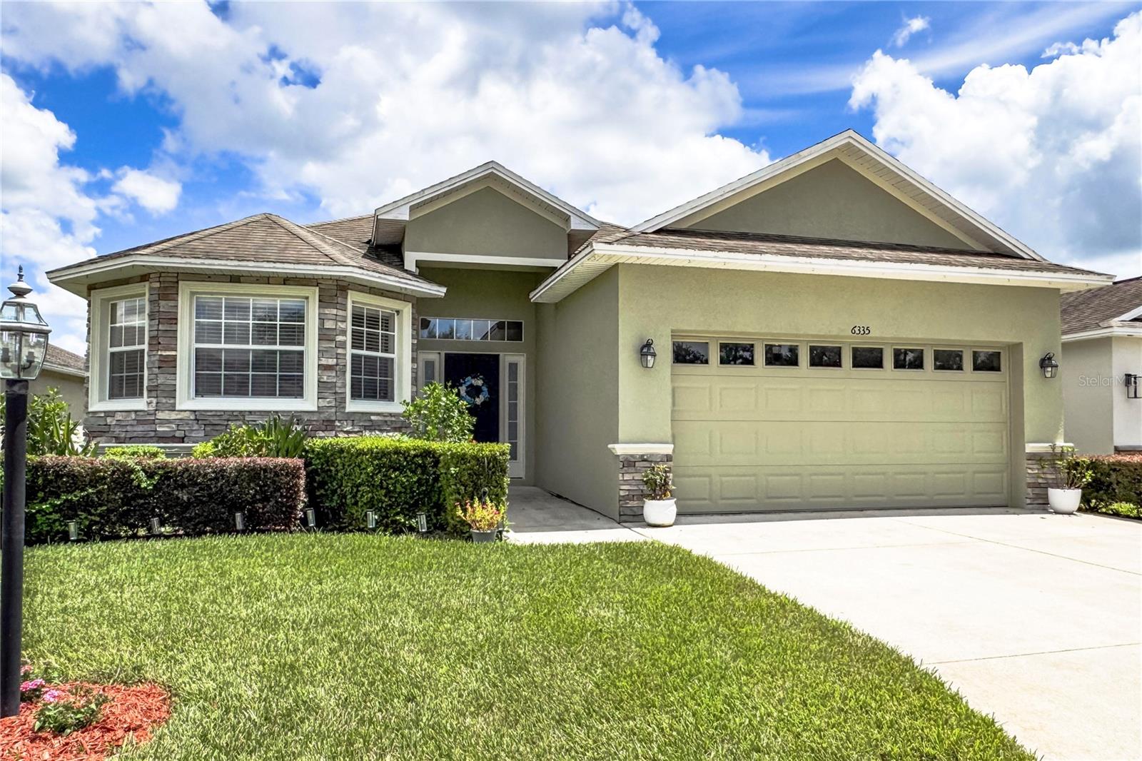 6335 Silver Leaf Ln