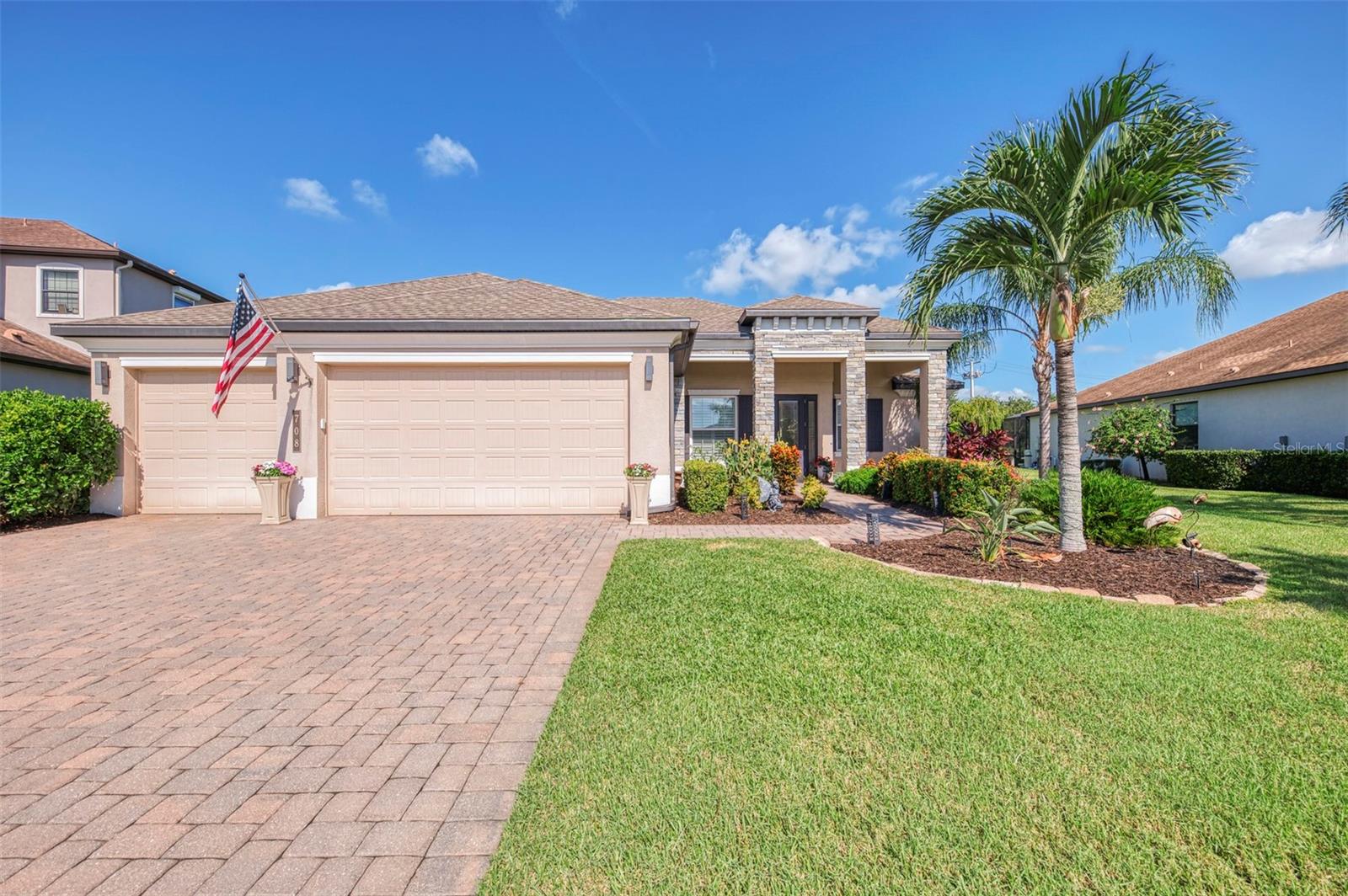 708 Rosemary Cir