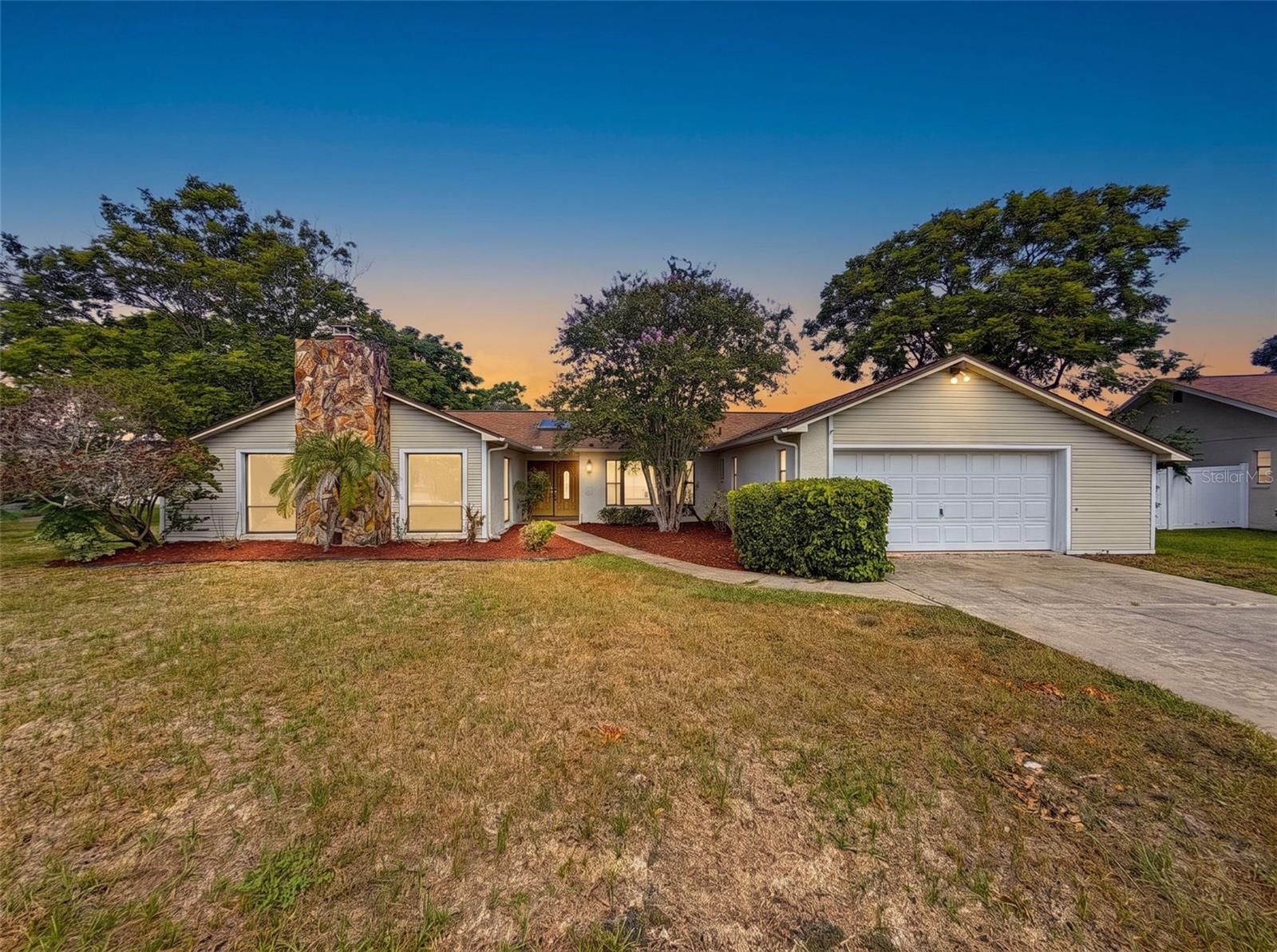 13241 Hillwood Cir