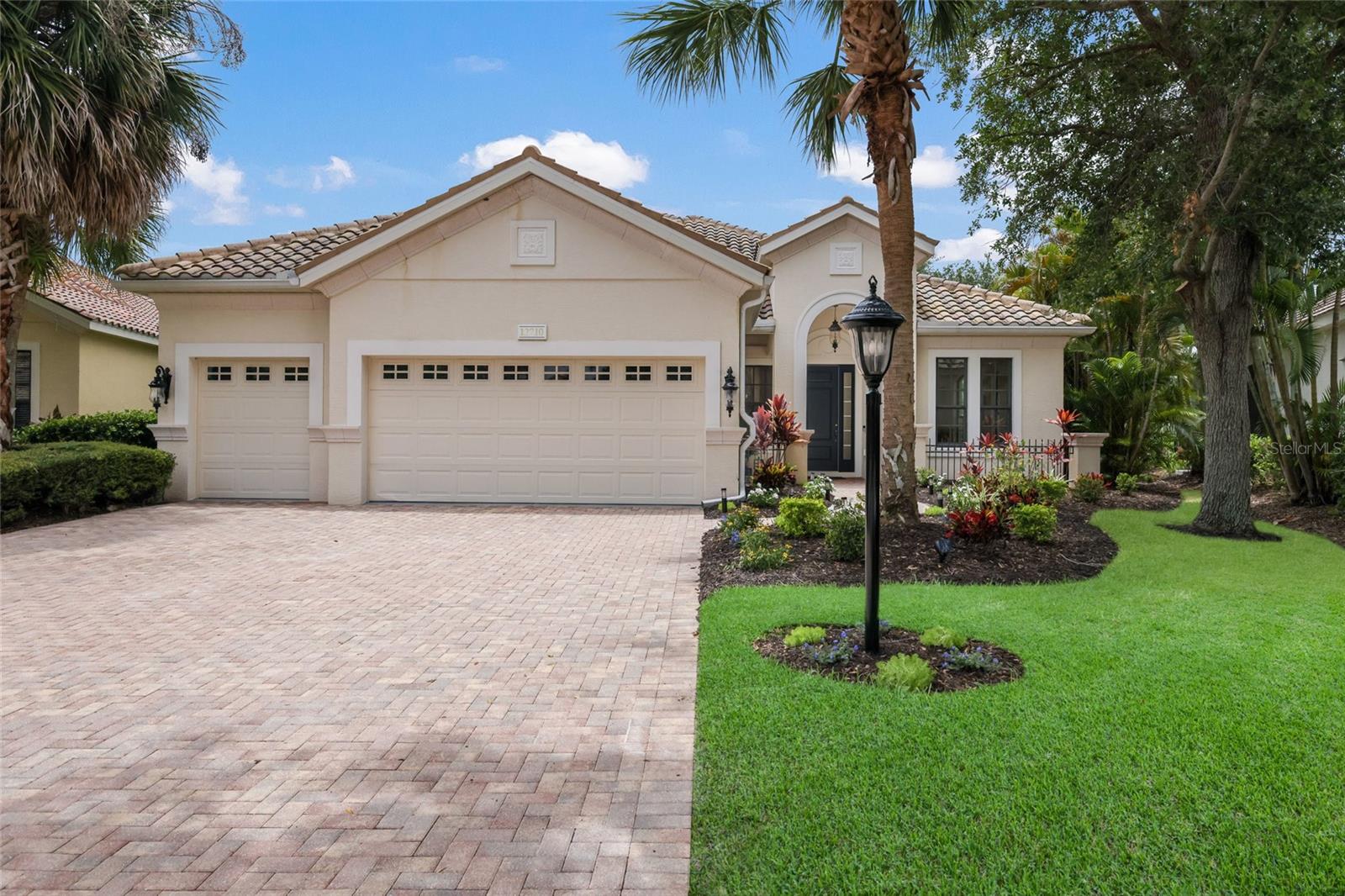 12710 Stone Ridge Pl