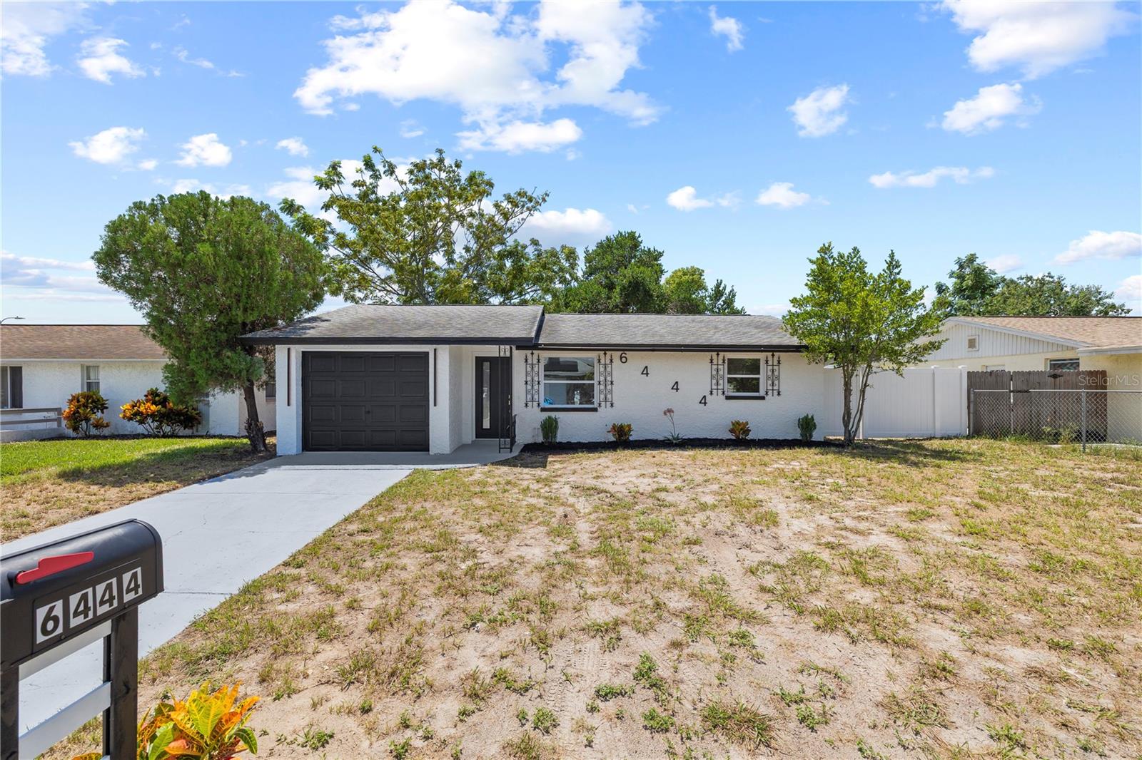 6444 Juniper Rd