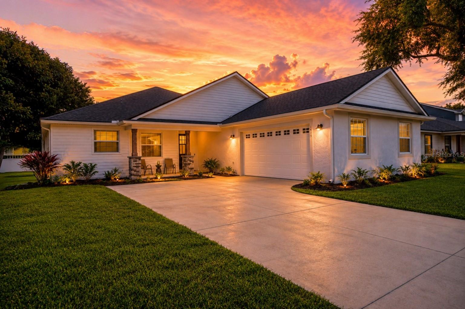 1415 Magnolia Ln