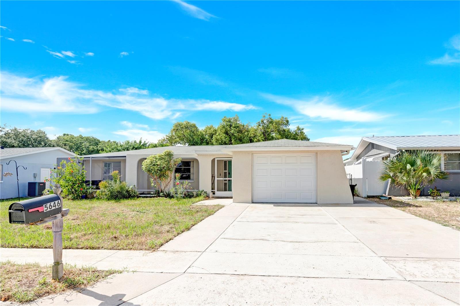 5646 Andrea Dr