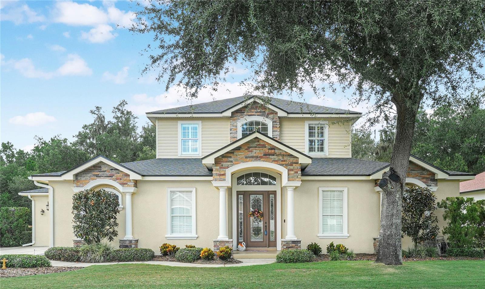 3108 Hawks Ridge Dr