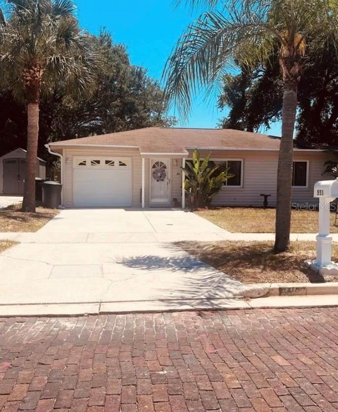 551 Orangewood Dr