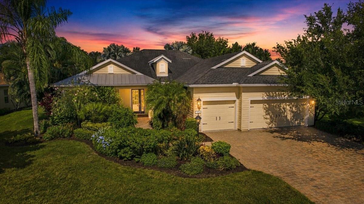 4704 Seneca Park Trl