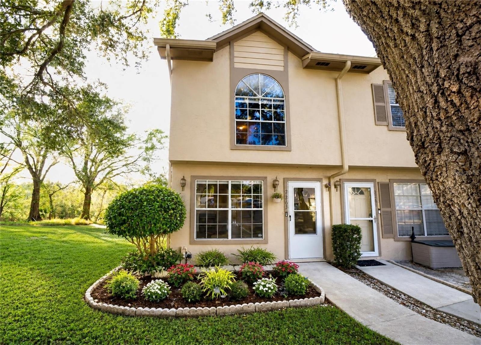 2263 Fletchers Point Cir