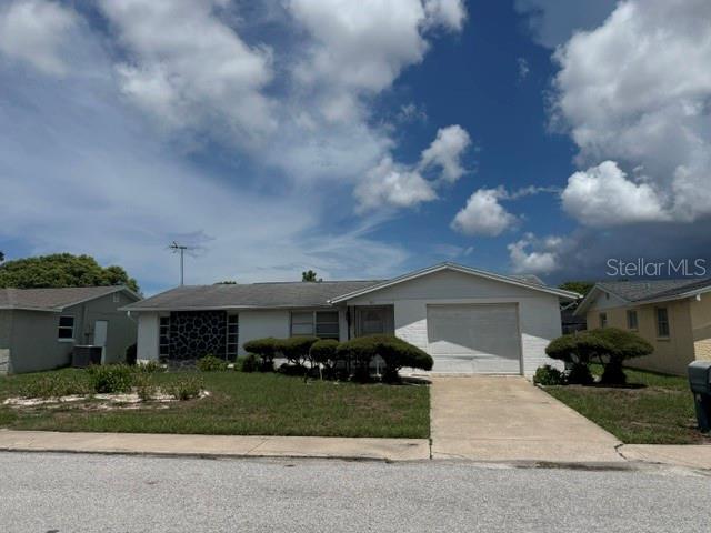 7221 Oakshire Dr