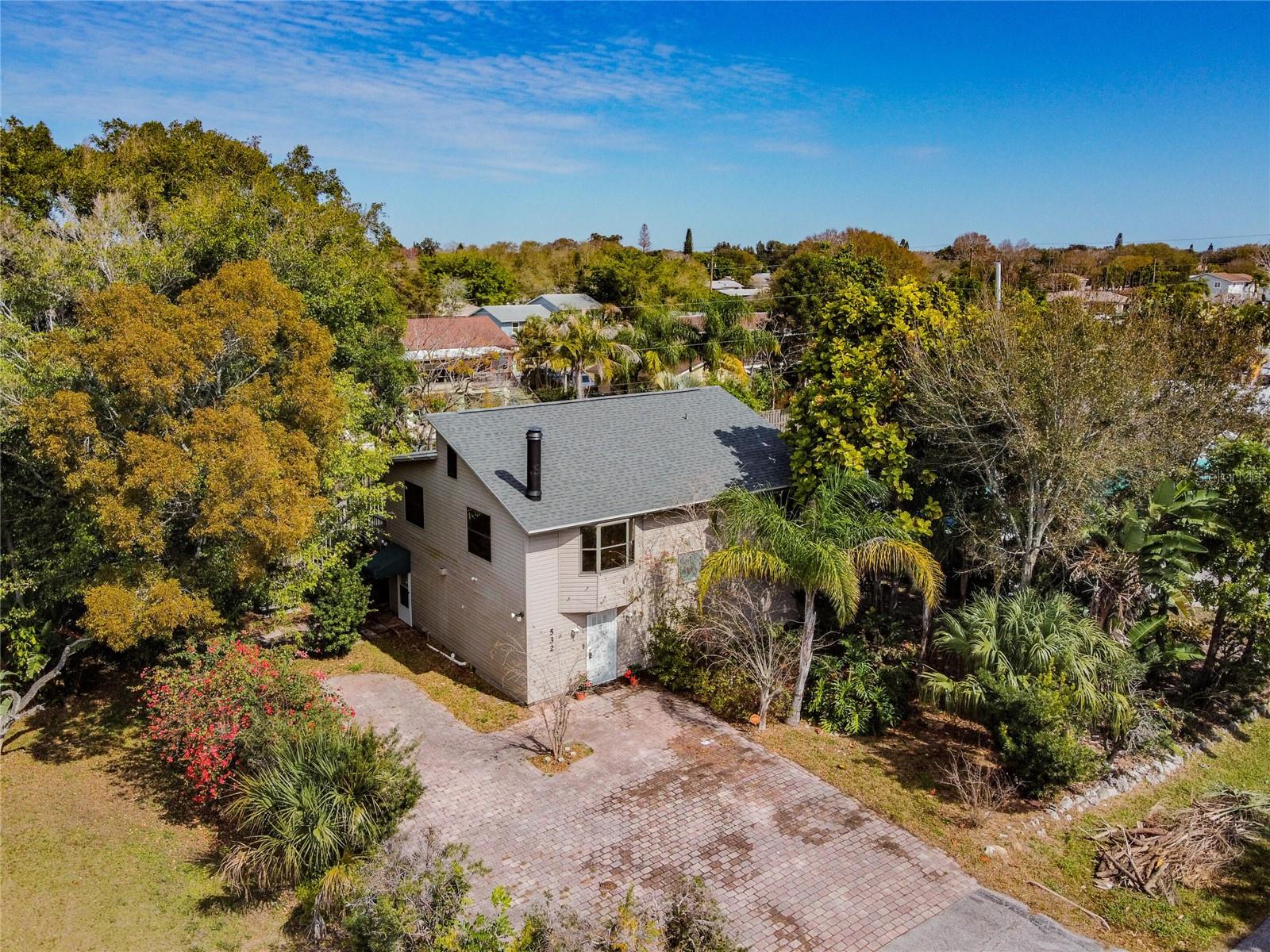 532 45th Street CT W