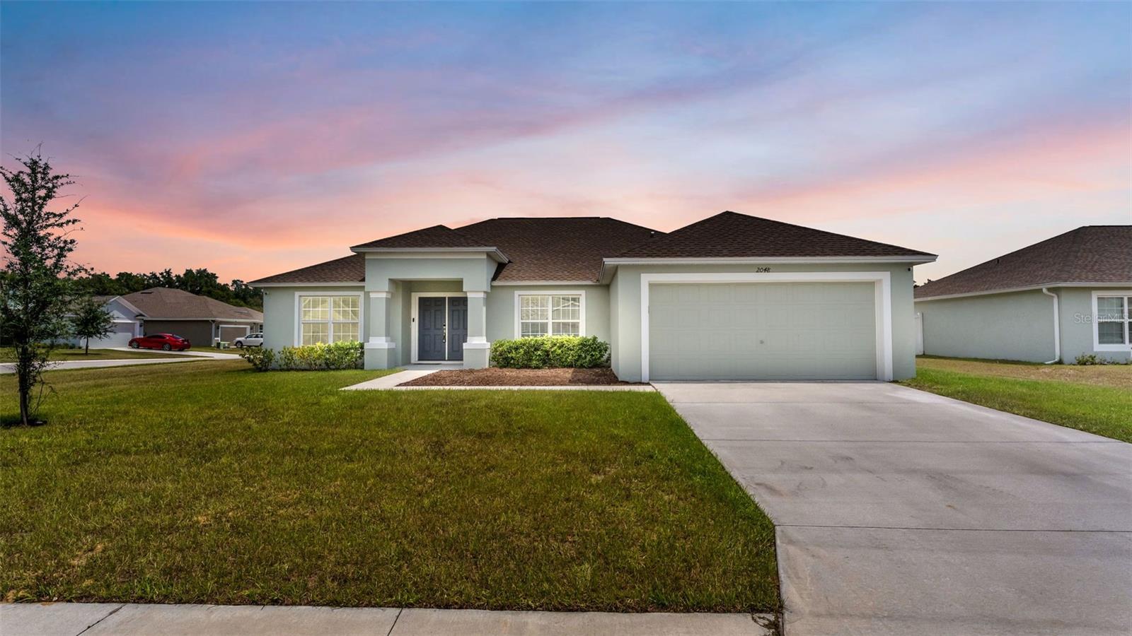 2048 Winding River CV