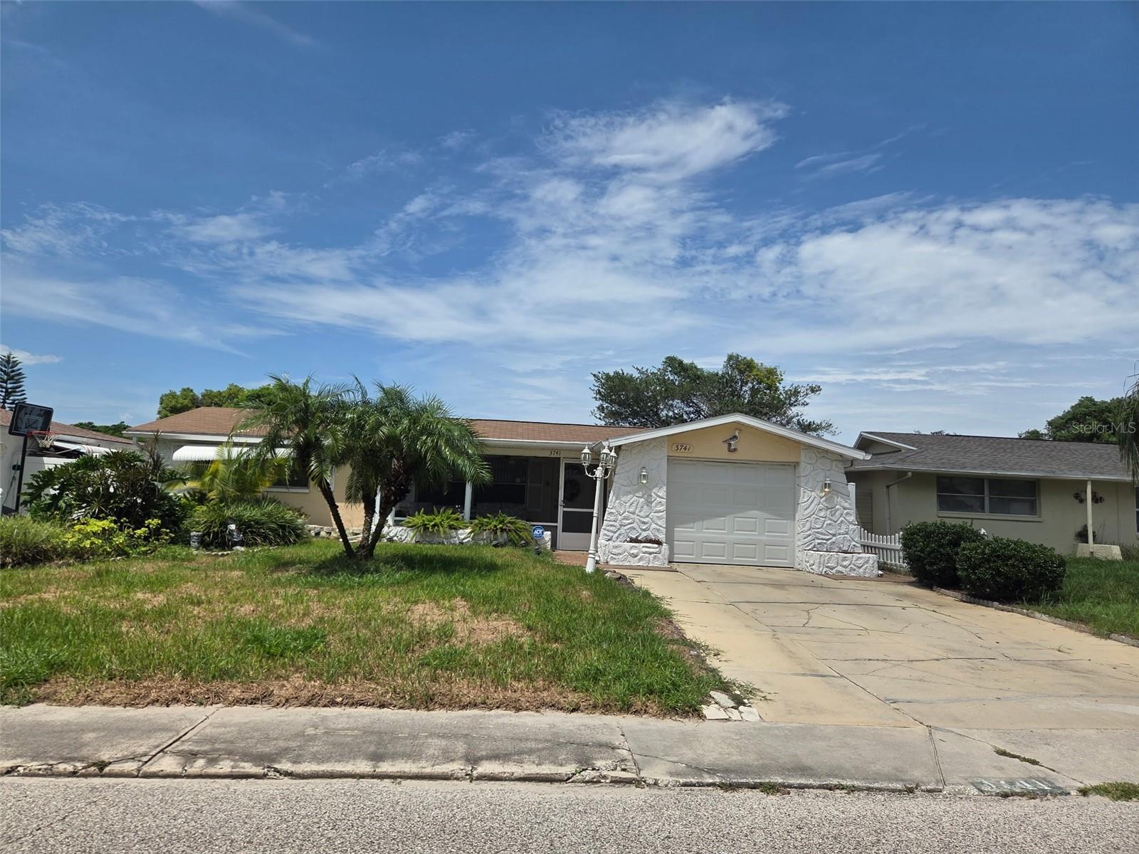 3741 Chaffey Dr