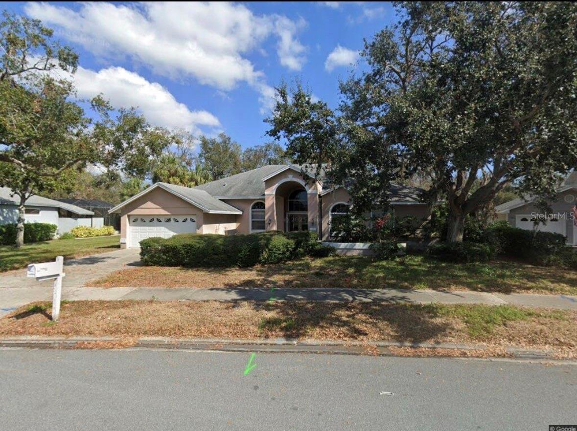 995 Weathersfield Dr