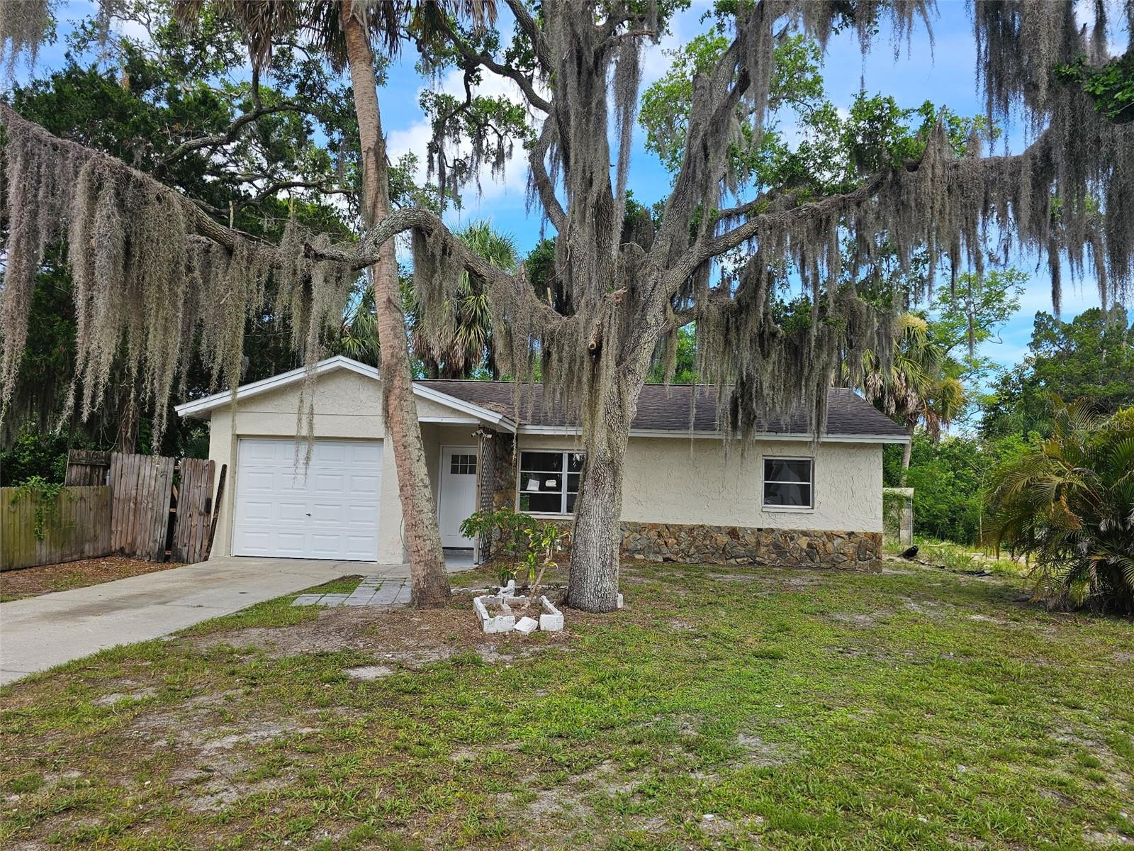 7317 Janczlik Dr