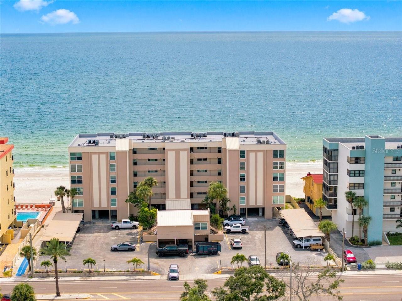 14800 Gulf Blvd #207