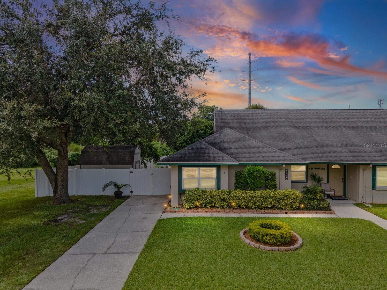 3439 Laurel Dale Drive, Tampa