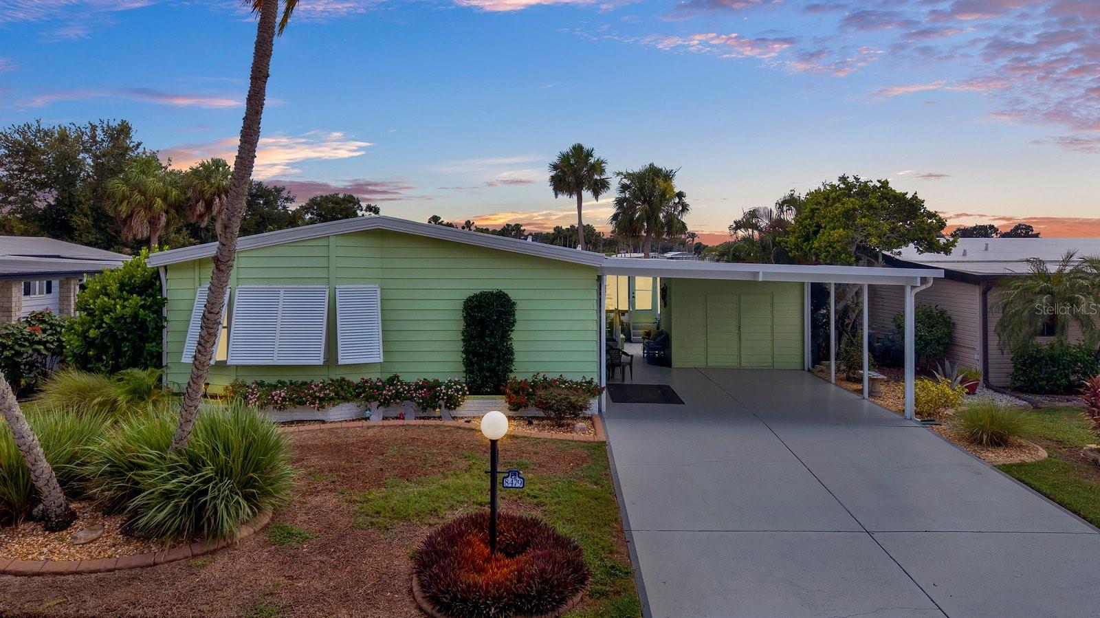8479 Imperial Cir