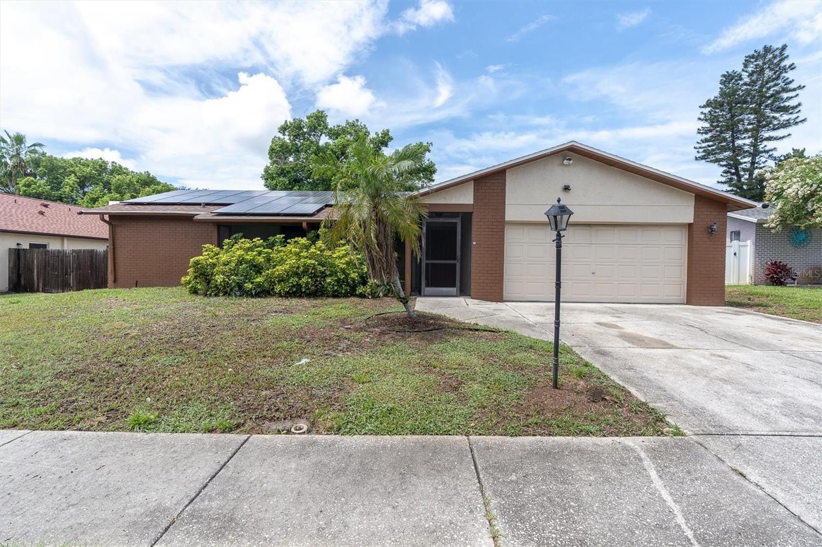 914 Harbor Cir