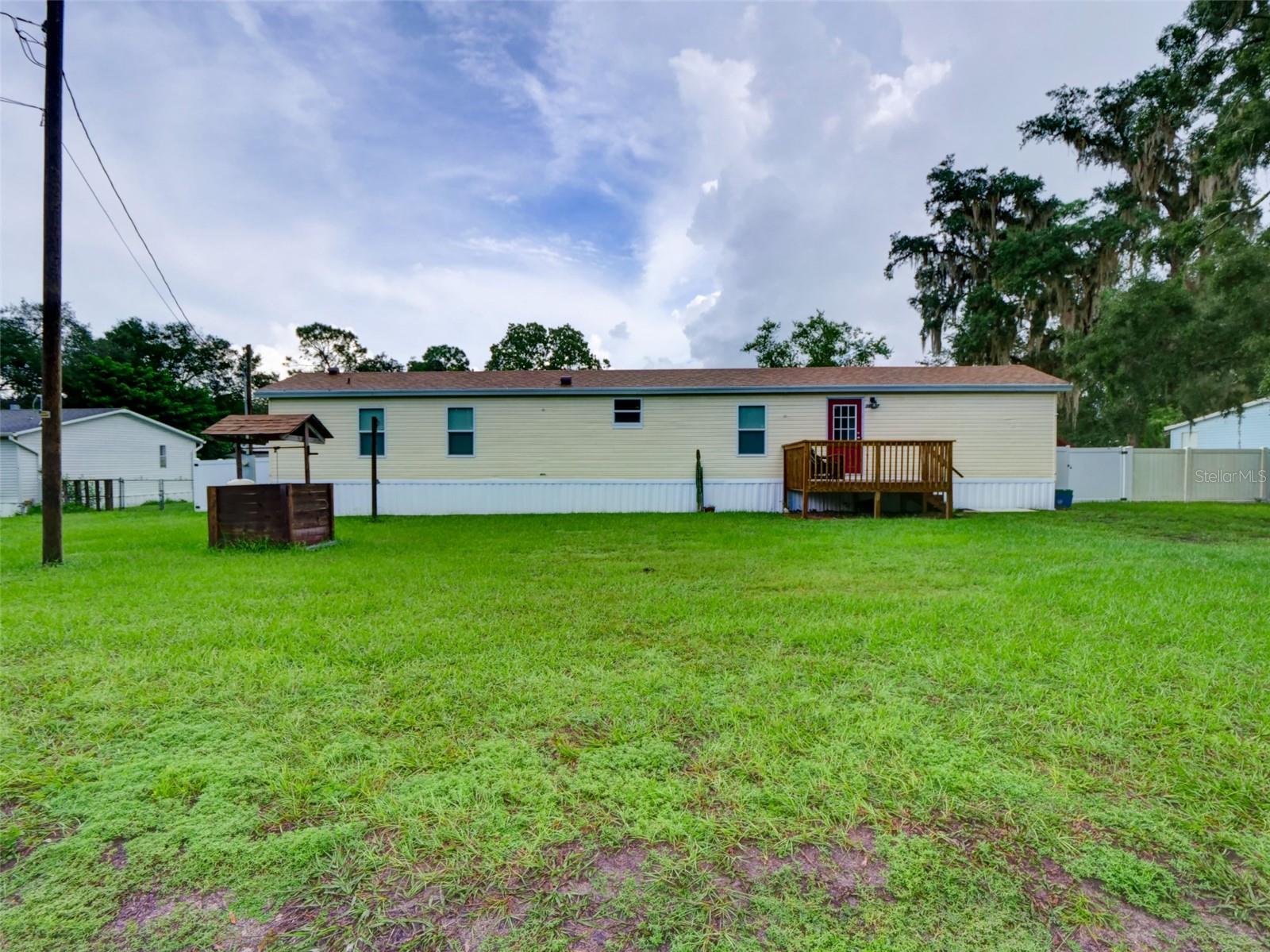 26007 Heckman Dr