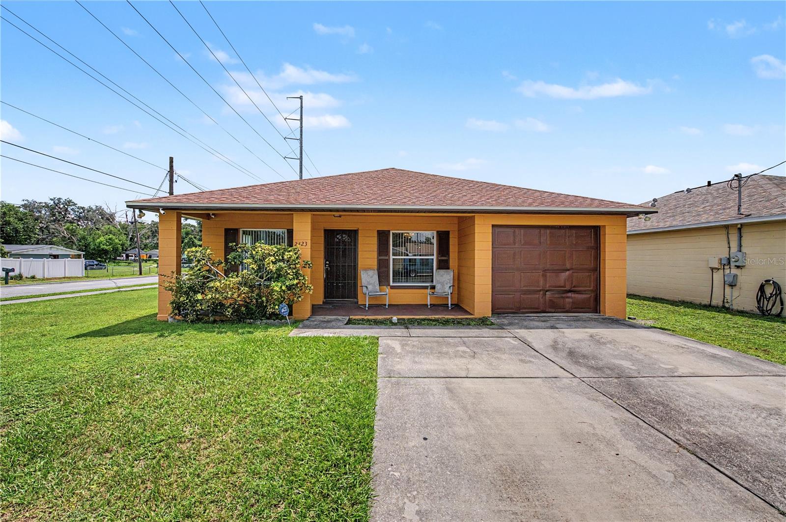 2423 E Okara Rd
