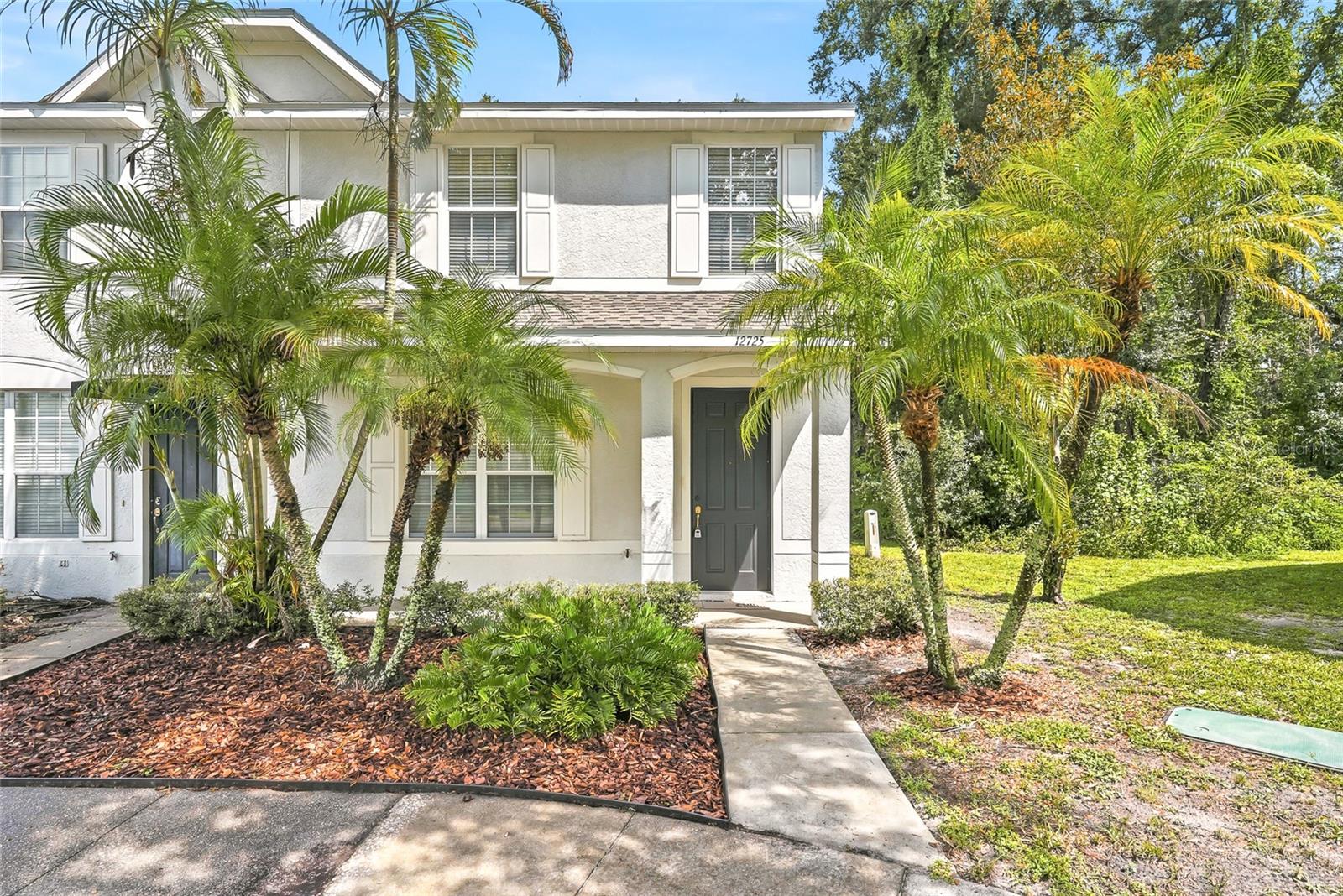 12725 Sunland CT