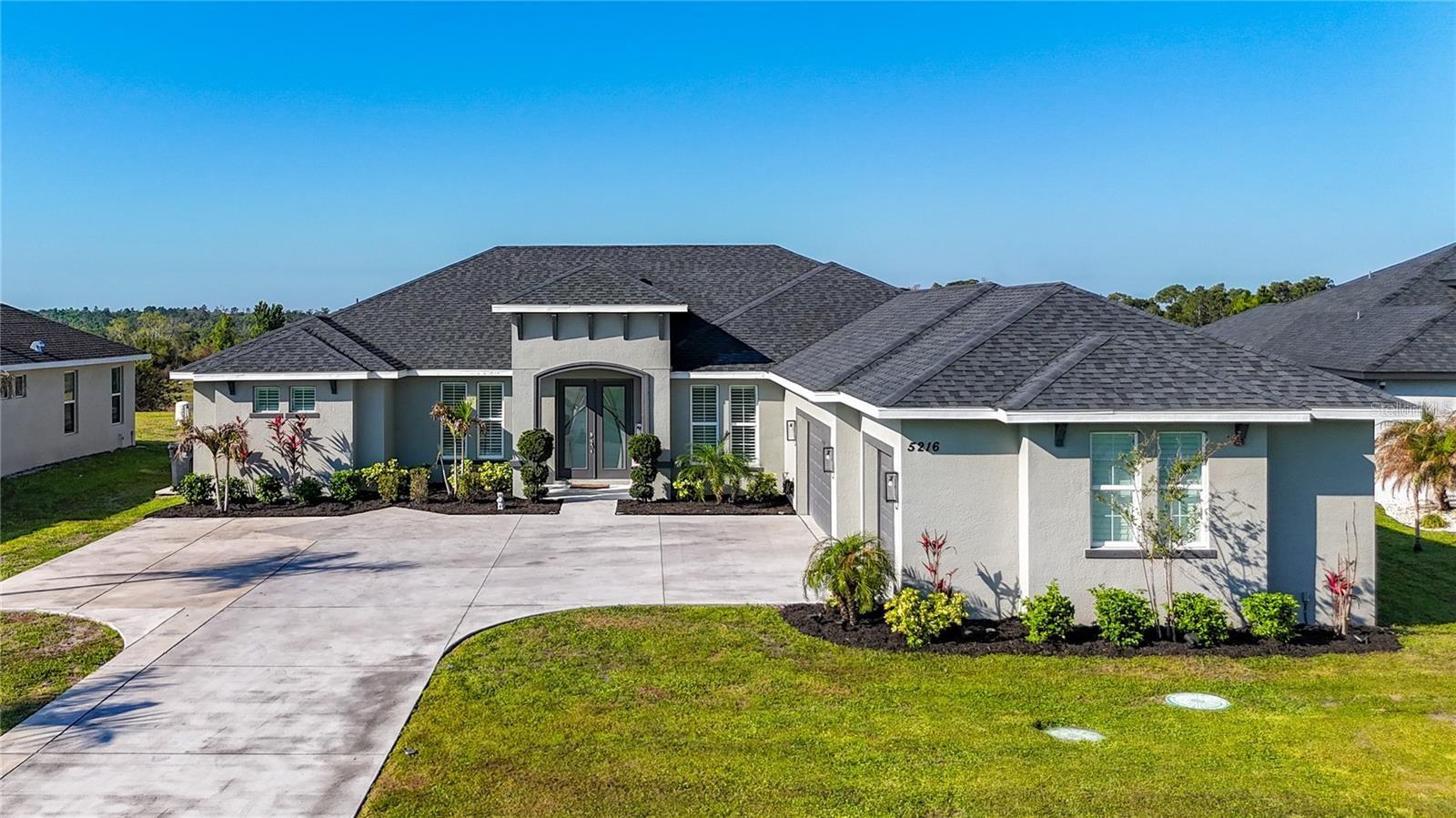 5216 Lake Venice Dr