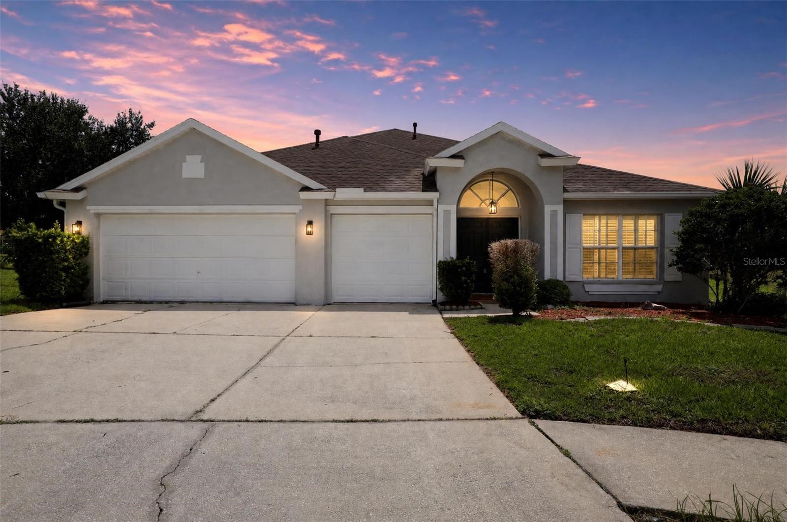 1321 Riverfield CT