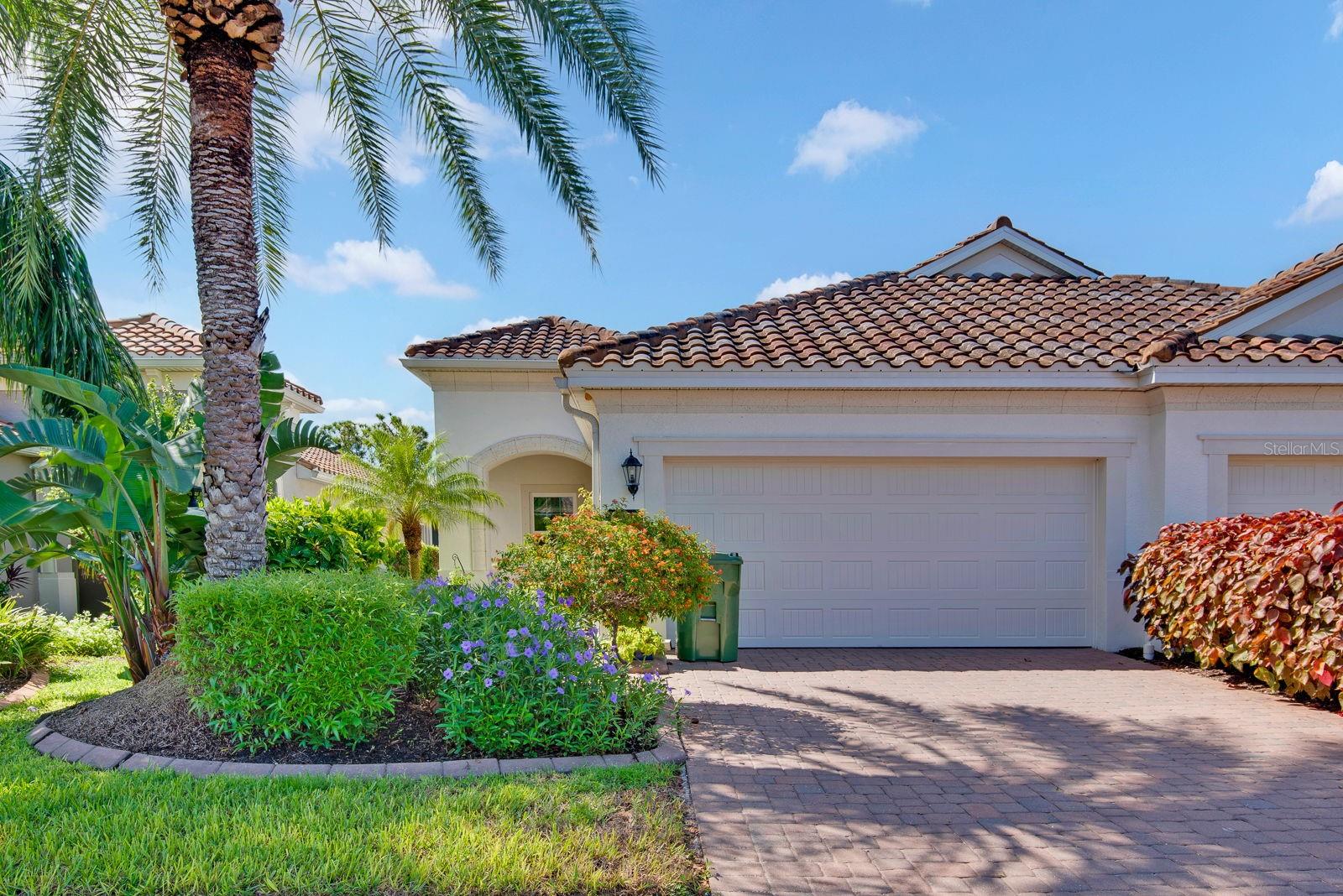 6905 Vista Bella Dr