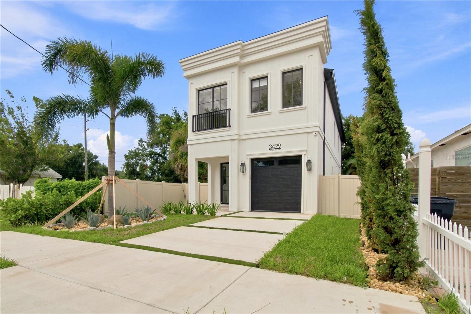 3429 W Palmetto St