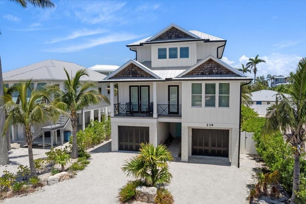 239 S Harbor Dr