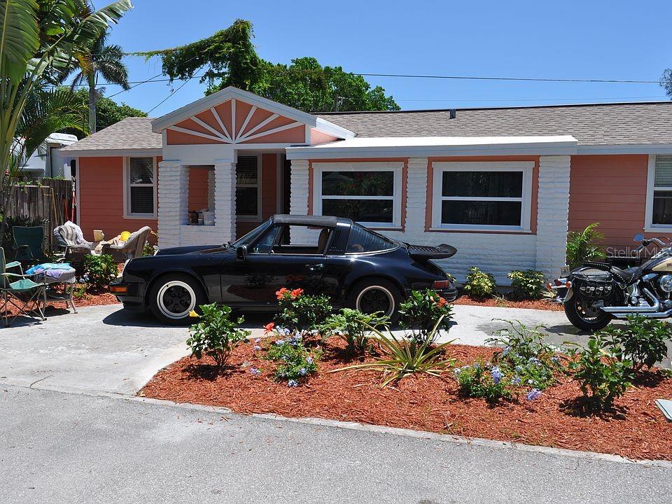 129 94th Ave