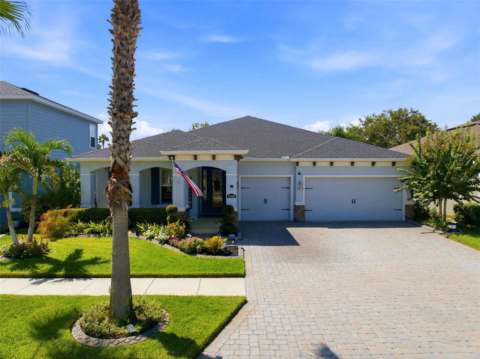 11750 Lake Lucaya Dr