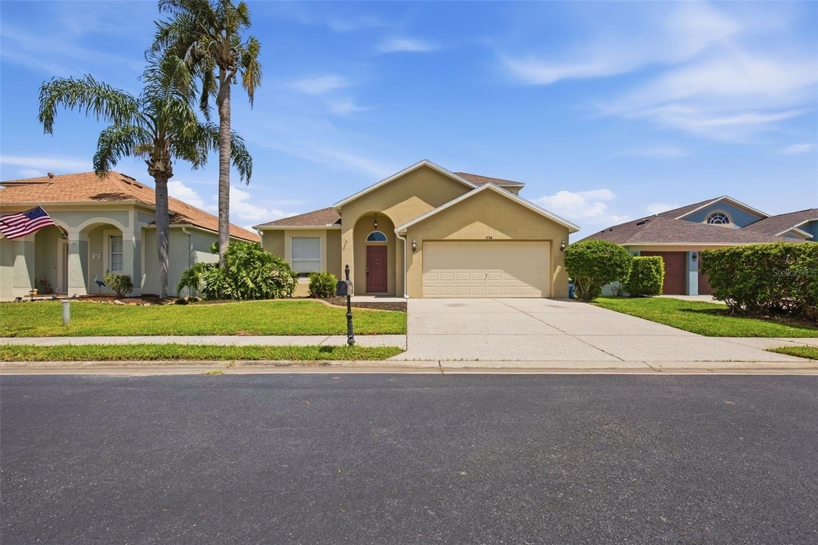 1734 Lady Palm CT