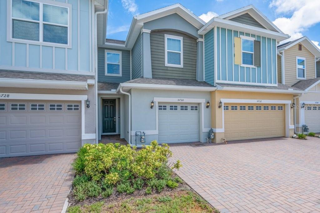 5730 Skytop Ln
