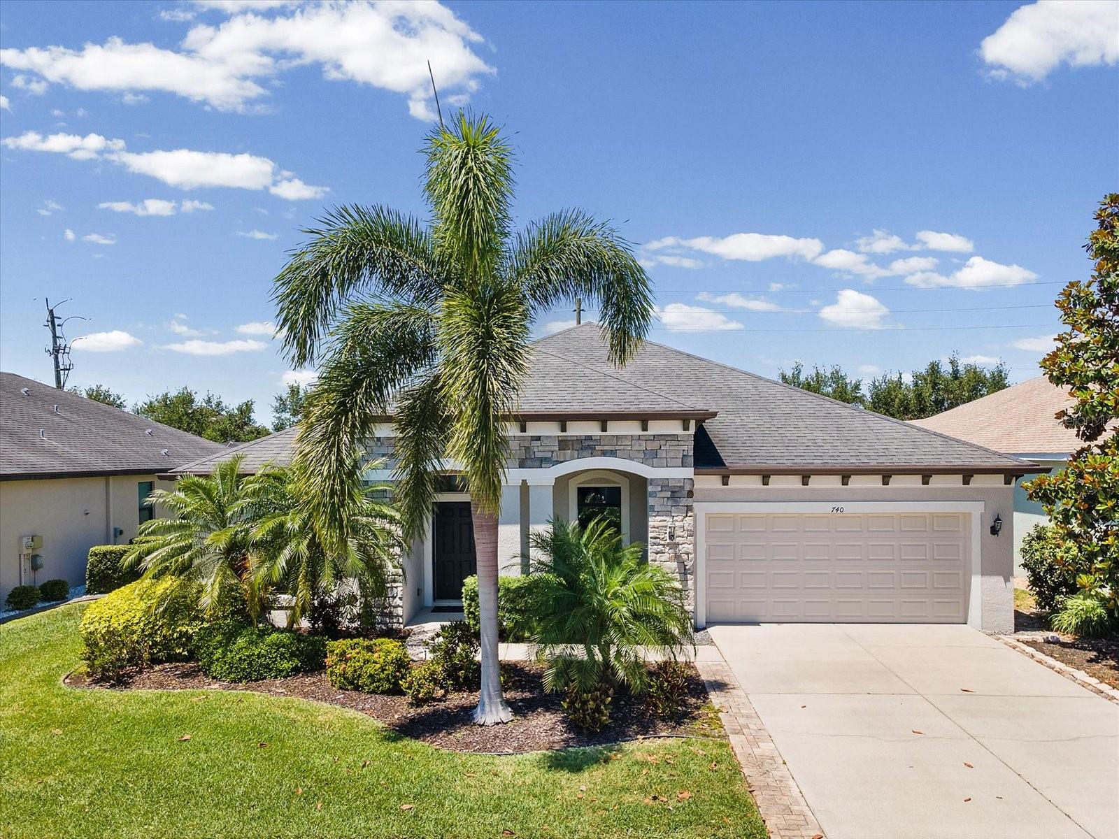 740 Rosemary Cir