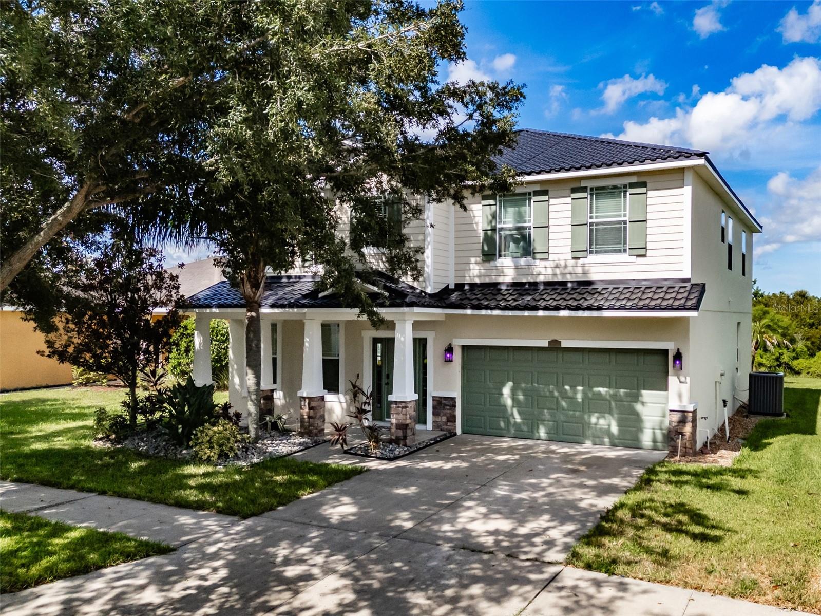 12206 Fairlawn