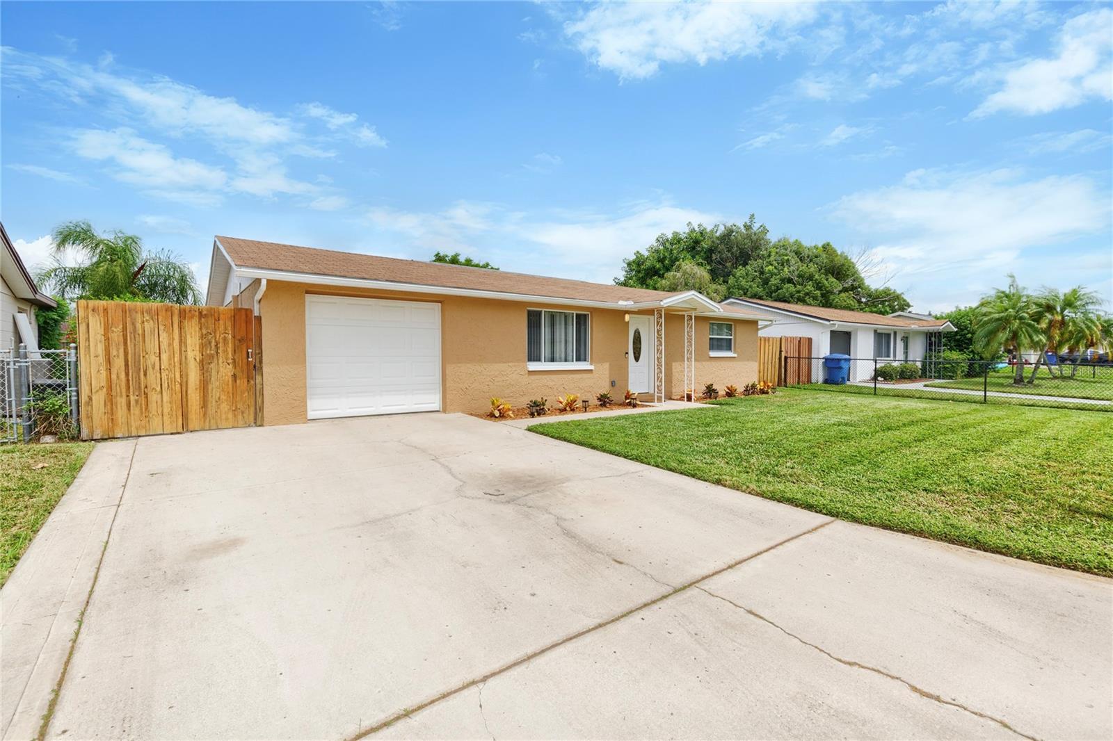 3339 Garfield Dr