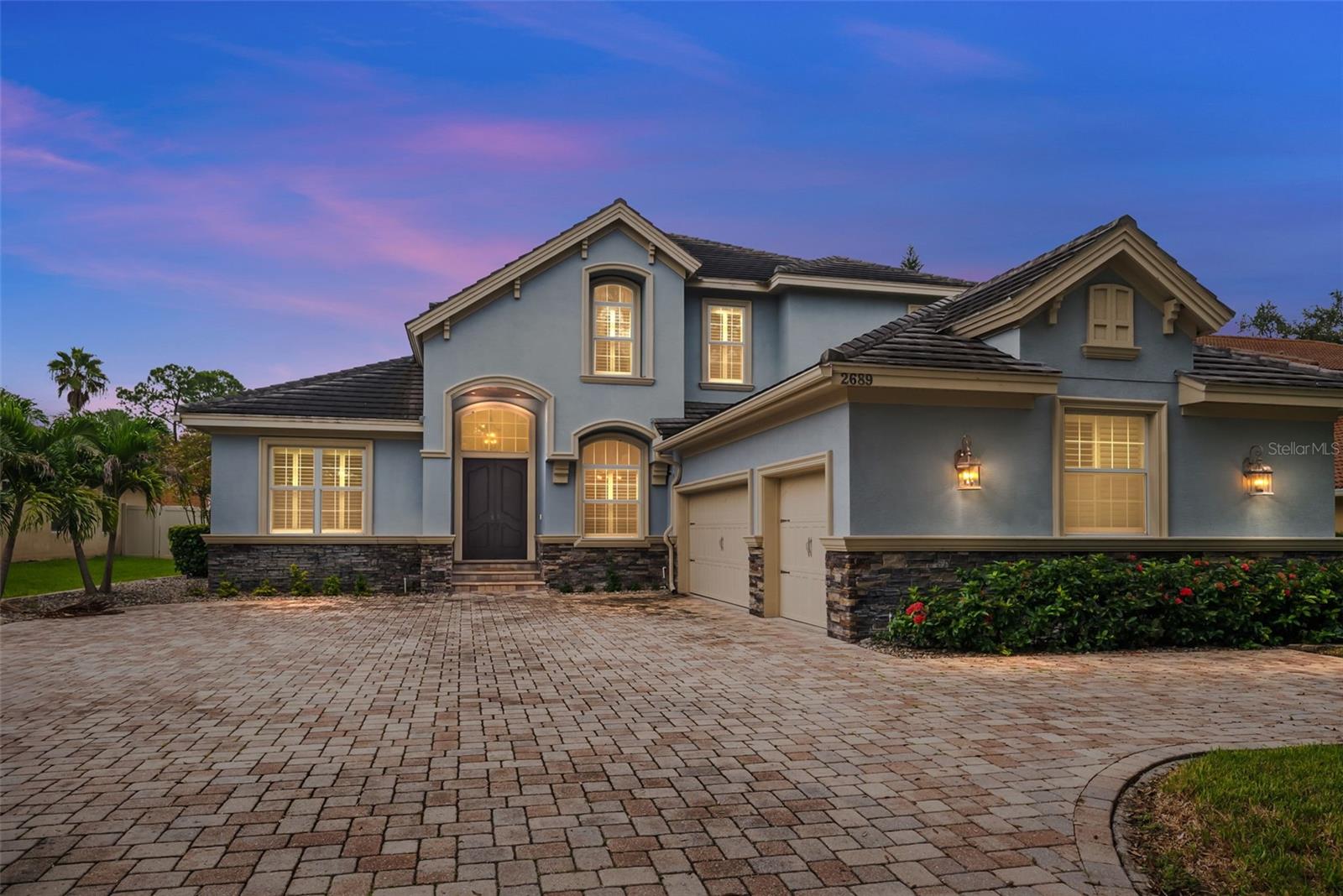 2689 Waters Edge CT