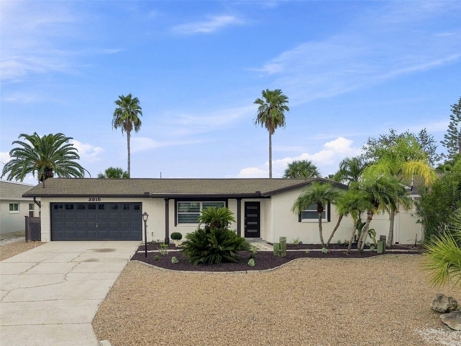 3915 Headsail Dr