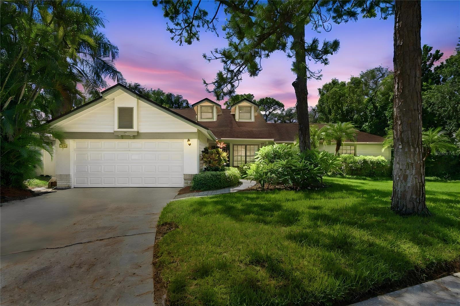 2942 Longbrooke Way