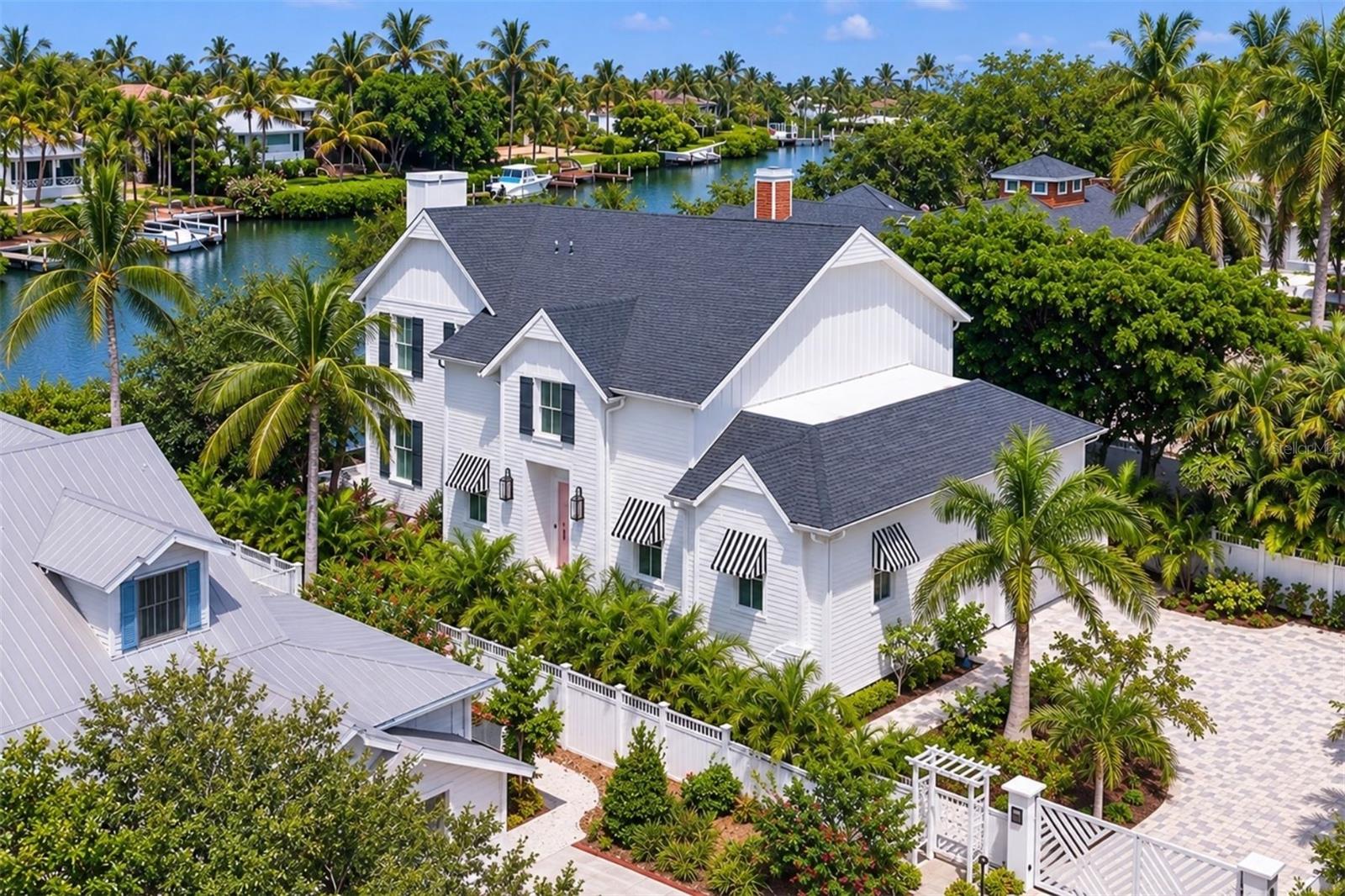 1621 Bay Point CT