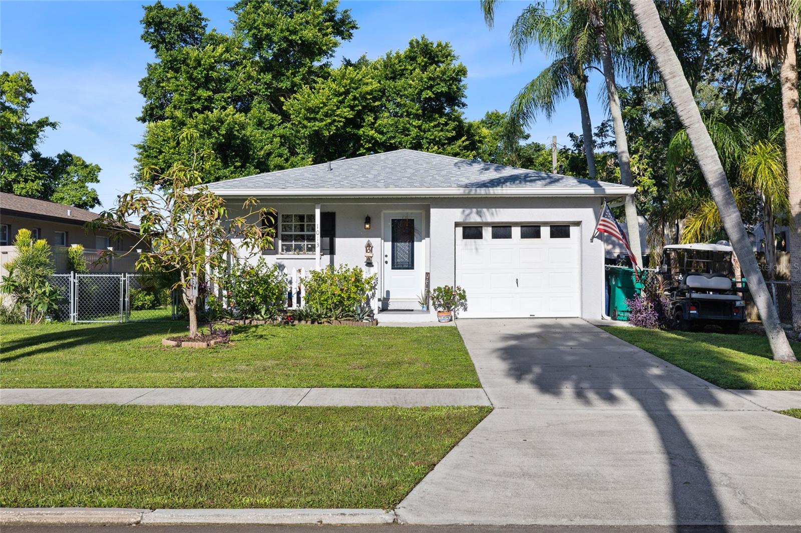 1013 27th Ave W