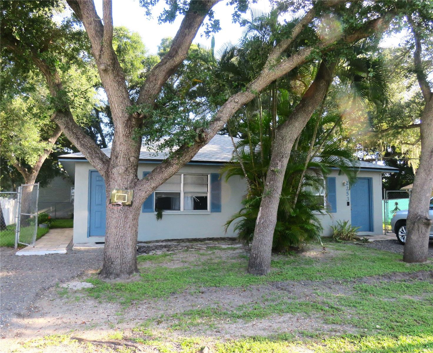 2251 And 2253 19th St