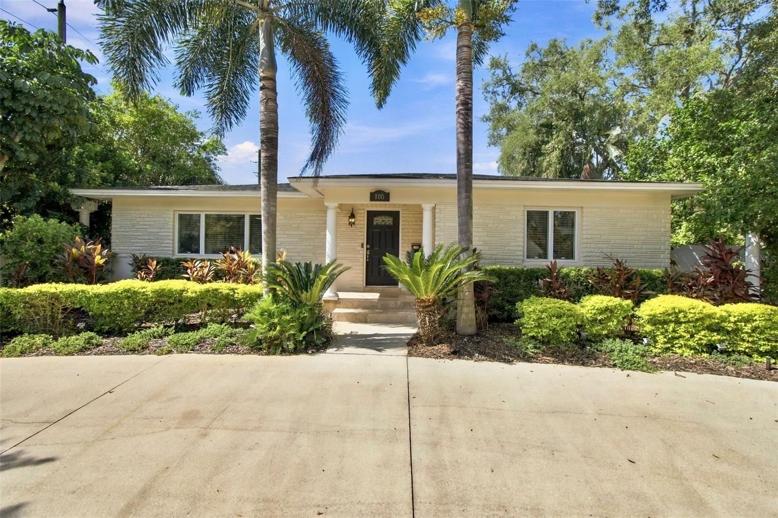 100 Monterey Blvd NE