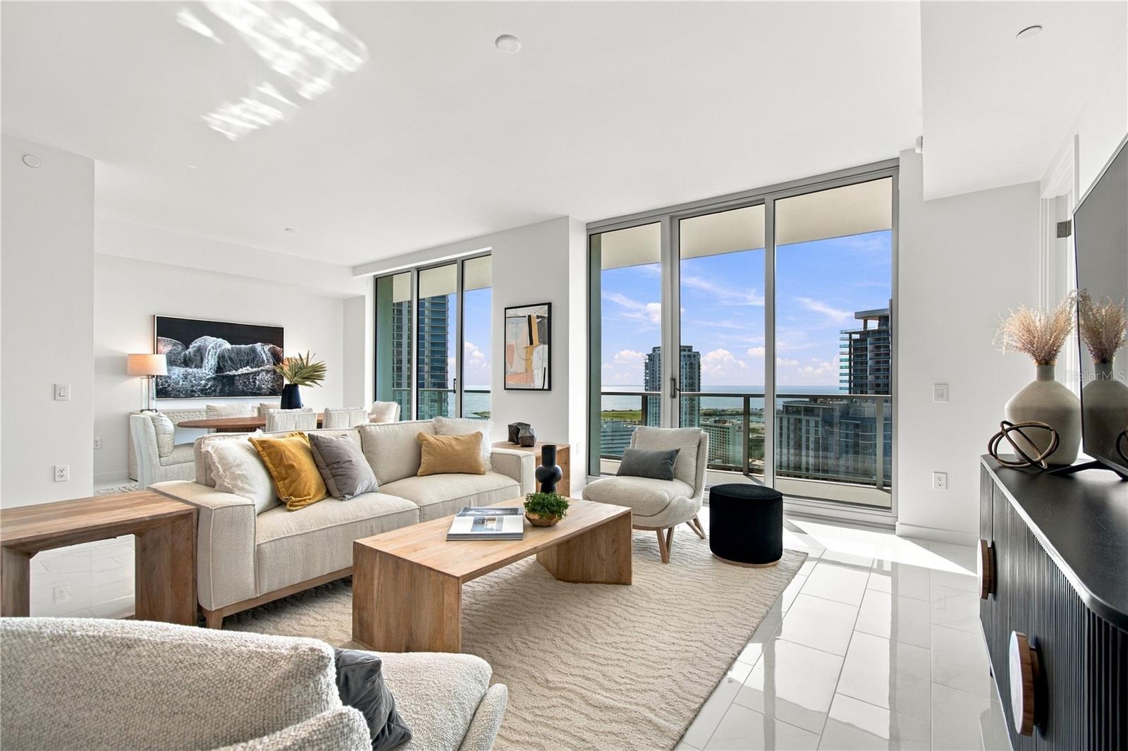 400 Central Ave #2505