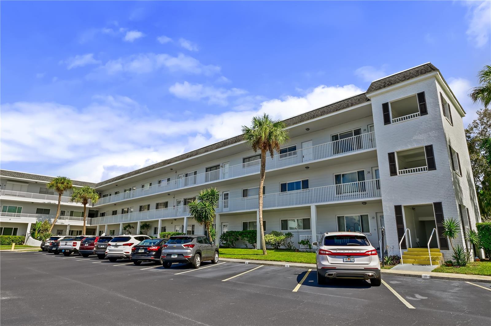 2001 World Parkway Blvd #59