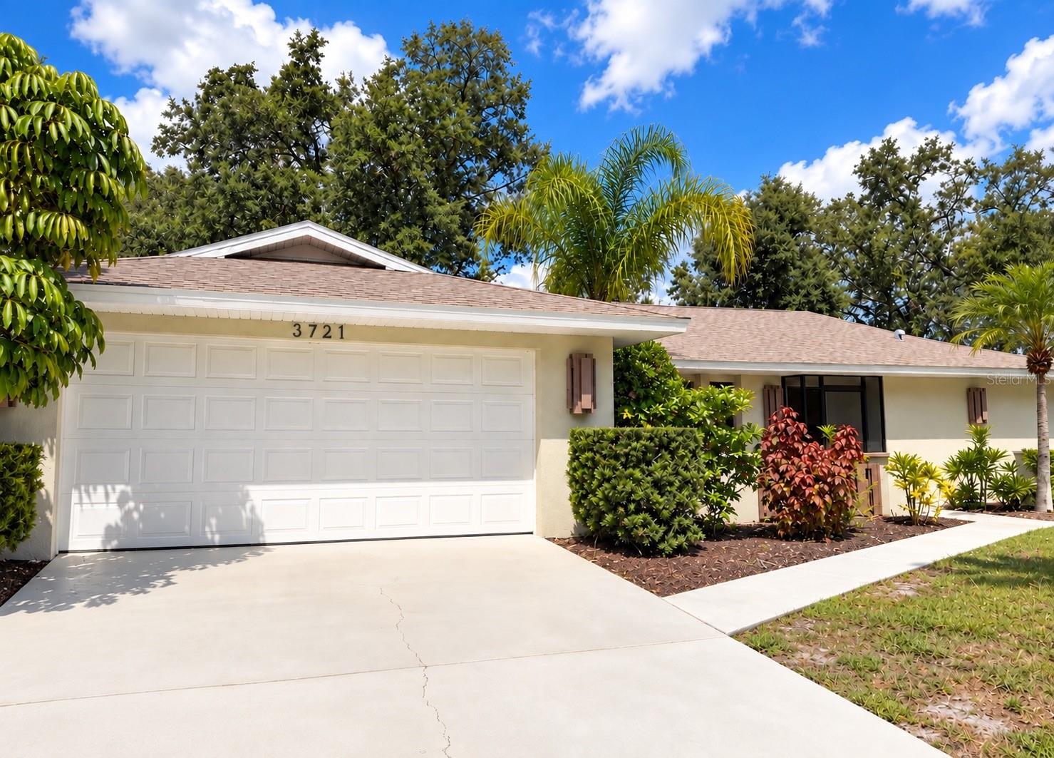 3721 Aster Dr